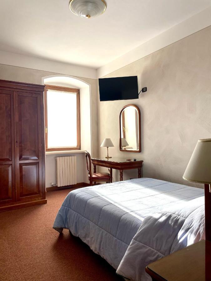 Albergo La Meridiana Castelnuovo del Garda Buitenkant foto