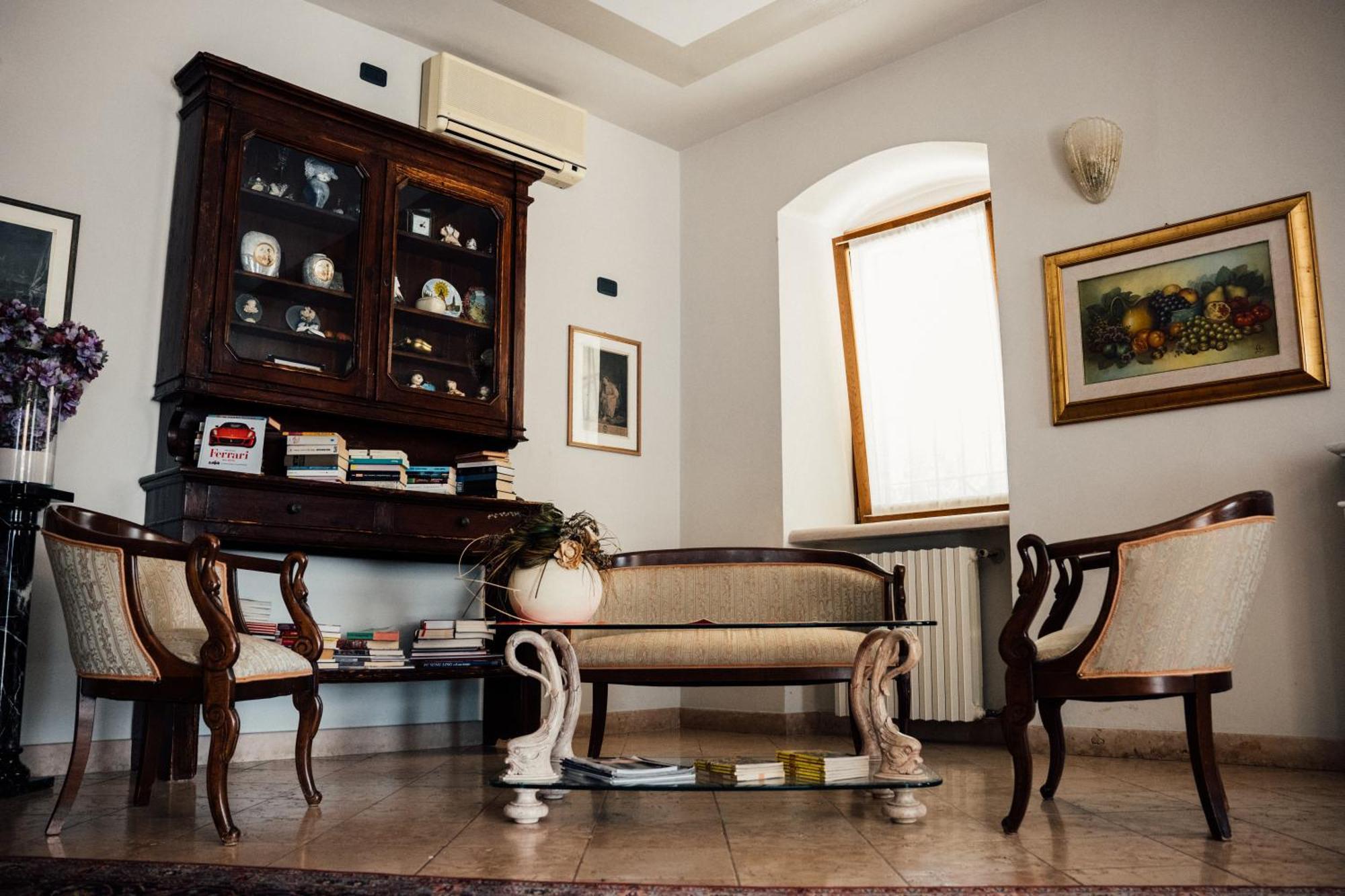 Albergo La Meridiana Castelnuovo del Garda Buitenkant foto